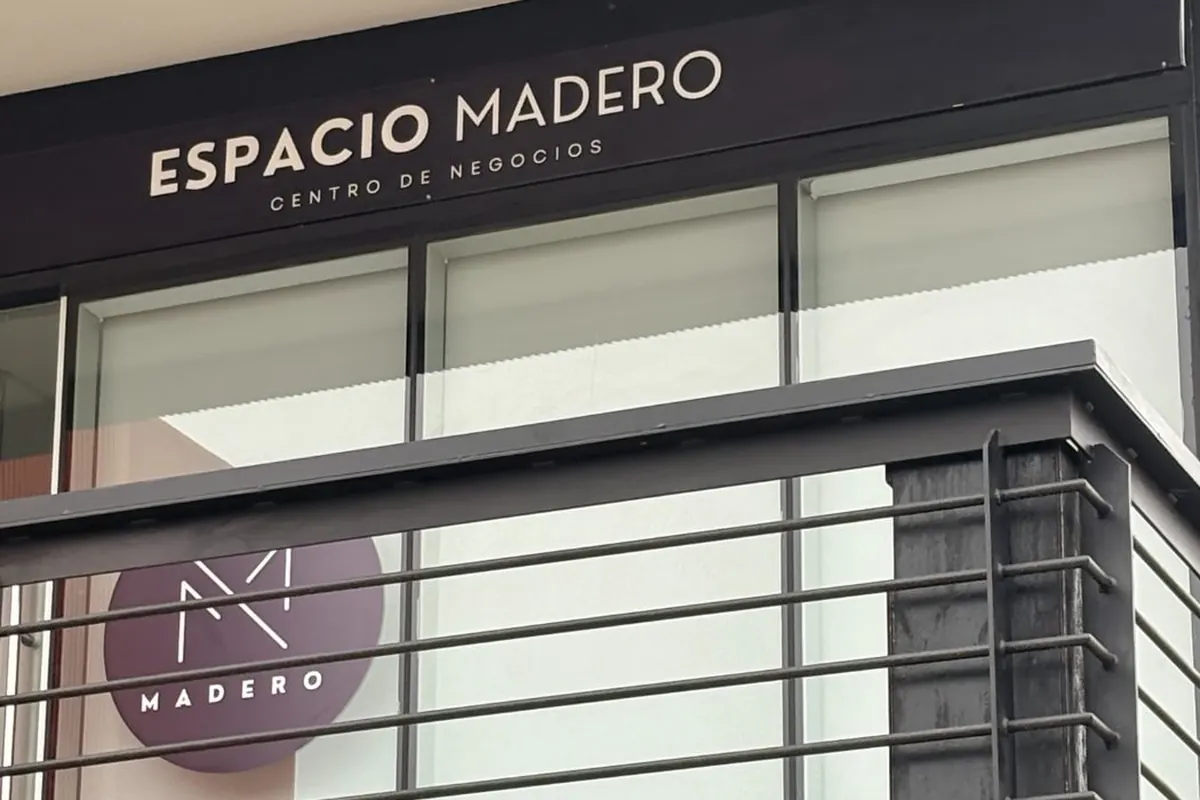 Espacio Madero en Madero Strip Center