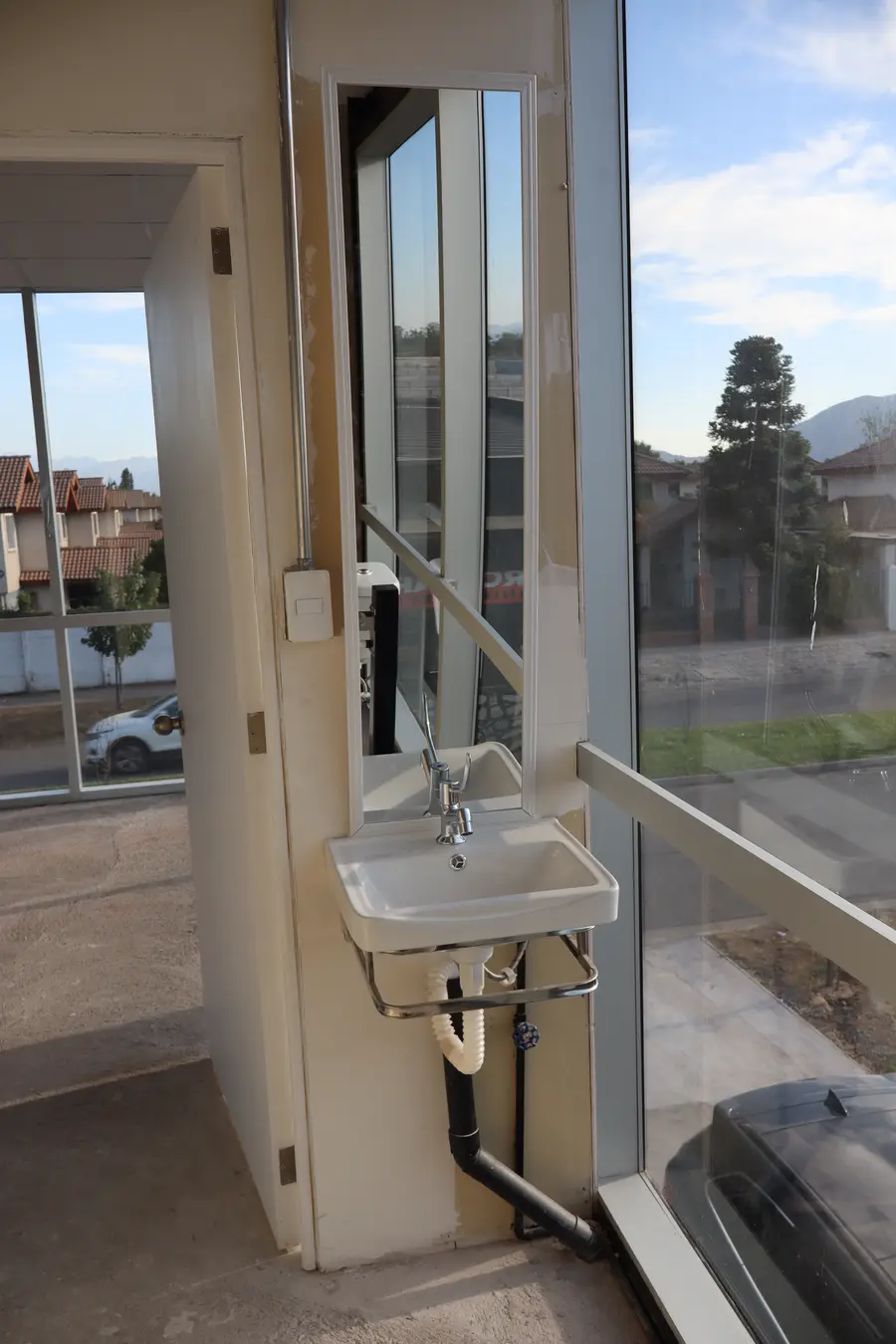Baños en ambos pisos